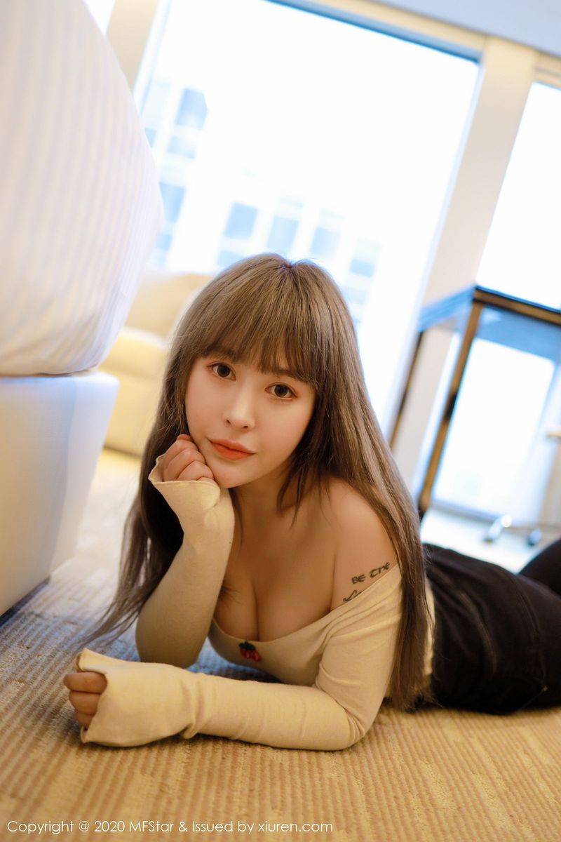 模范学院美女模特艾莉Evelyn美腿翘臀雪白圆润性感私房写真-9