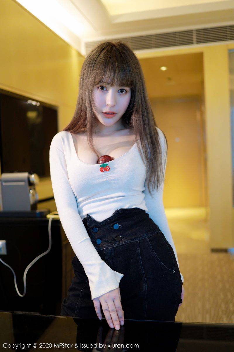 模范学院美女模特艾莉Evelyn美腿翘臀雪白圆润性感私房写真-57