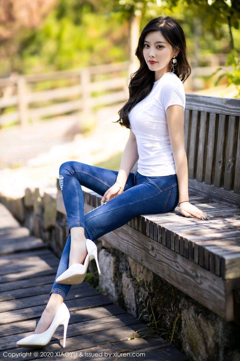 语画界性感女神杨晨晨sugar牛仔长裤内衣诱惑迷人私房写真-8