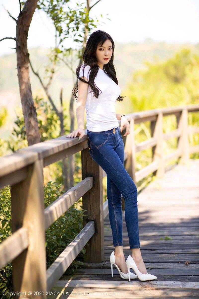 语画界性感女神杨晨晨sugar牛仔长裤内衣诱惑迷人私房写真-21