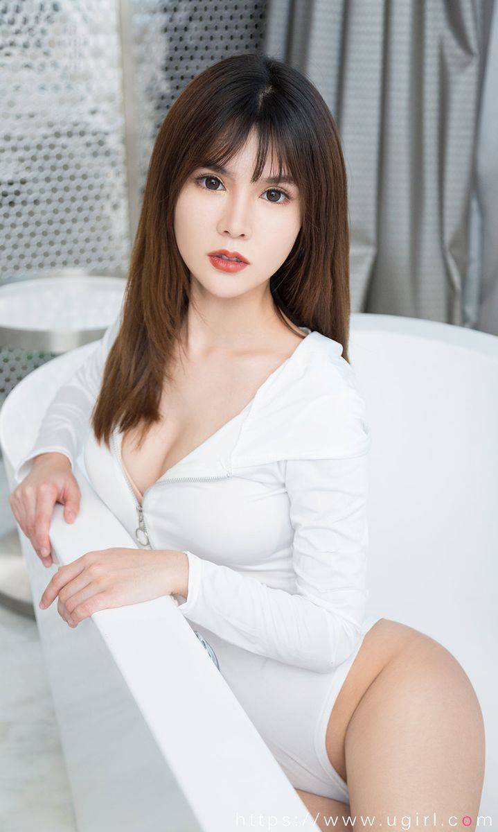 尤果网美女模特乔依诺纯白色连身套装浴缸美腿私房写真-10