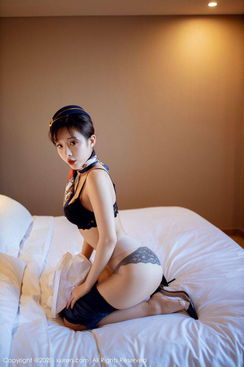 秀人网美女模特陈小喵空姐制服丝袜美腿内衣诱惑视觉写真-32