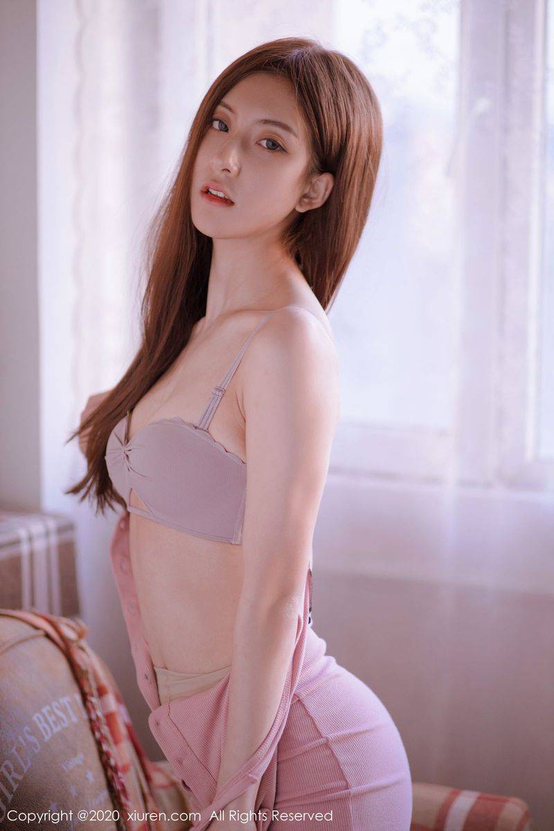 秀人网美女模特林文文yooki粉色主题内衣魅惑足量私房写真-44