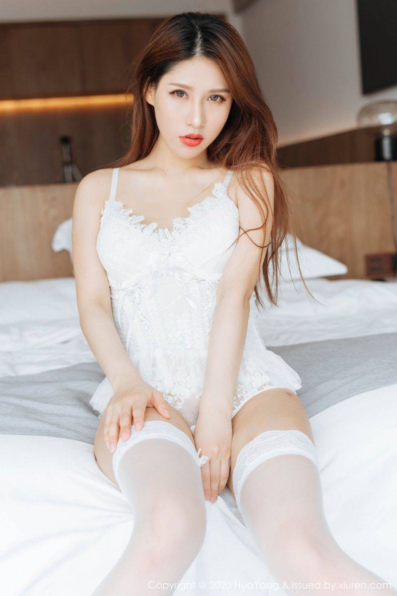 花漾写真性感模特徐安安蕾丝吊裙与筒袜系列视觉魅惑套图-46