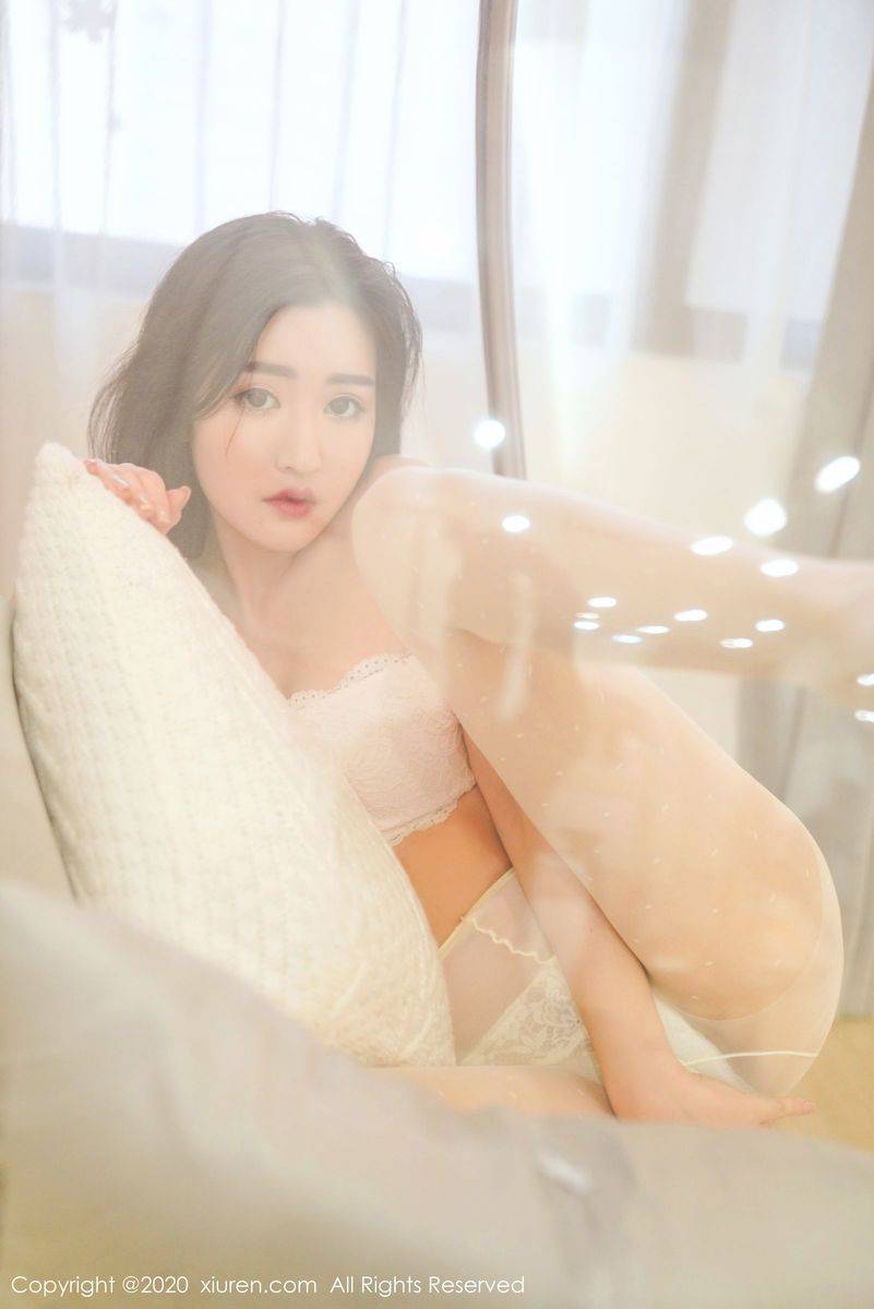 秀人网性感女神沈梦瑶丝袜美腿白色蕾丝内衣诱惑私房写真-5