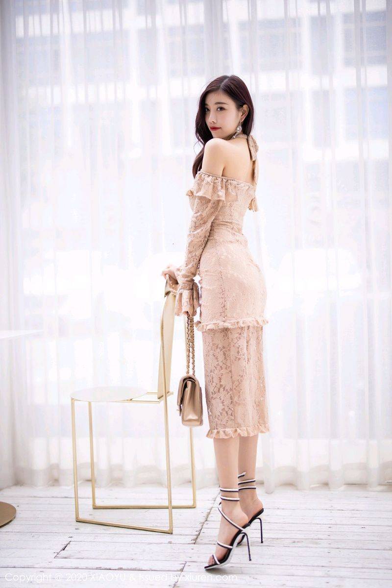 语画界性感女神杨晨晨sugar丝袜美腿时尚街拍系列撩人写真-53