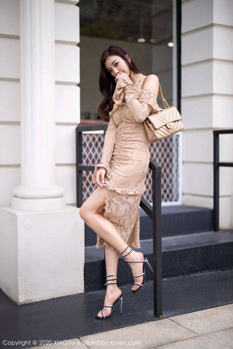 语画界性感女神杨晨晨sugar丝袜美腿时尚街拍系列撩人写真-61