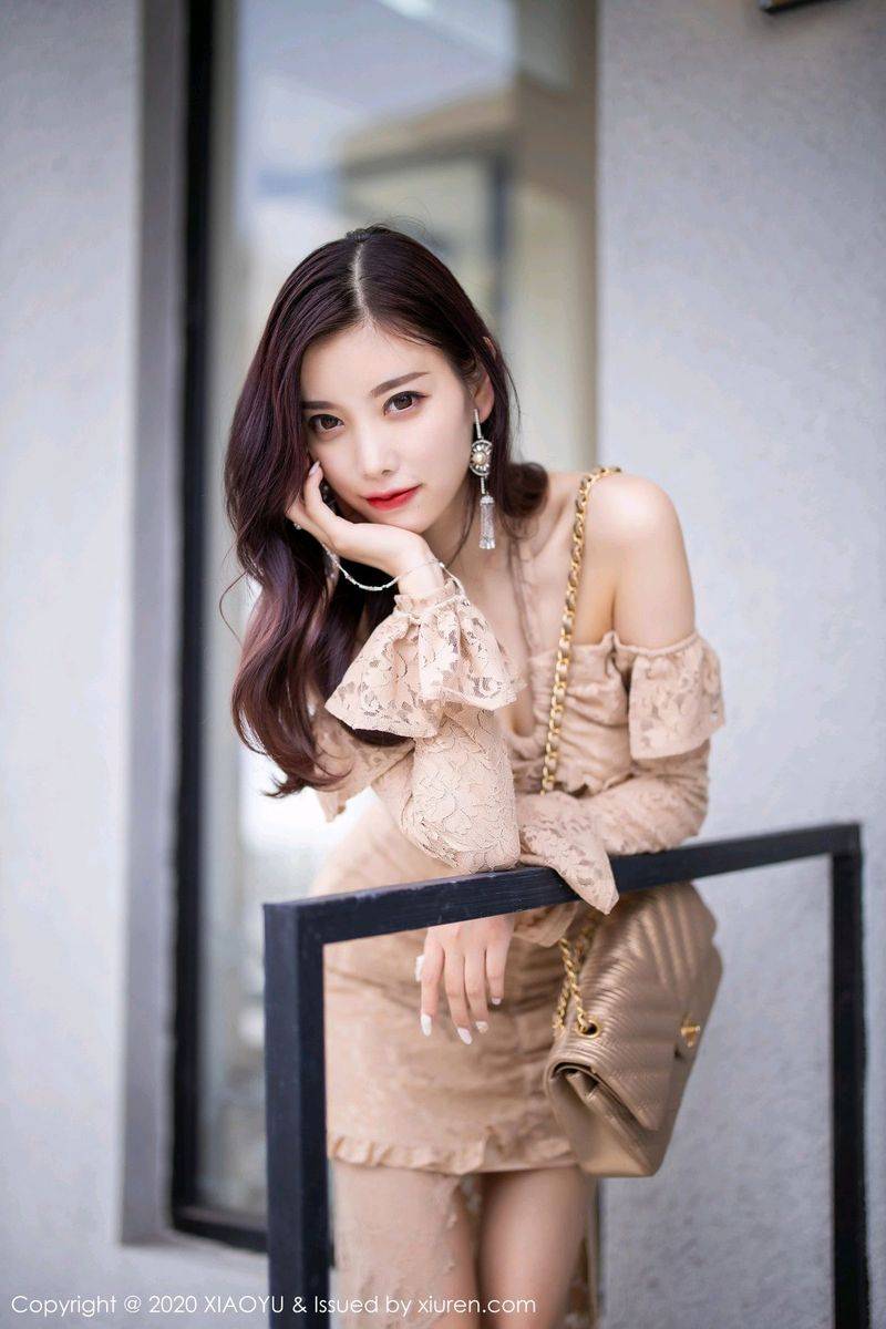 语画界性感女神杨晨晨sugar丝袜美腿时尚街拍系列撩人写真-74