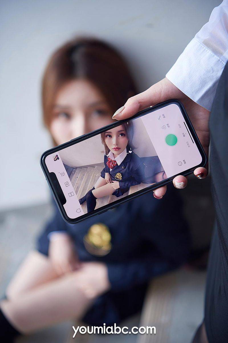 尤蜜荟性感姐妹花李多多&陈宇曦黑丝美腿教师学生合辑套图-35