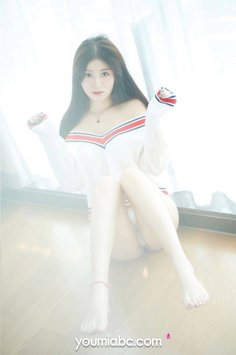 YouMi尤蜜性感女神嫩嫩丝袜美腿朦胧仙境内衣诱惑私房写真-33