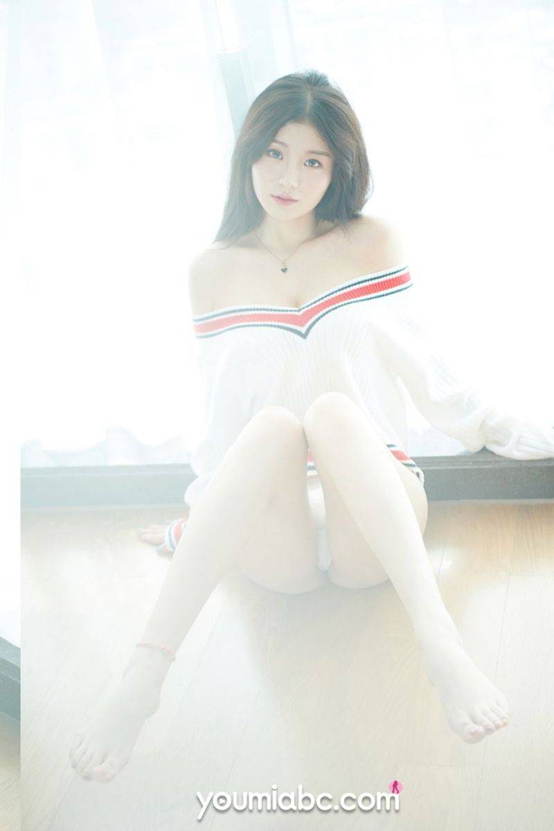 YouMi尤蜜性感女神嫩嫩丝袜美腿朦胧仙境内衣诱惑私房写真-38