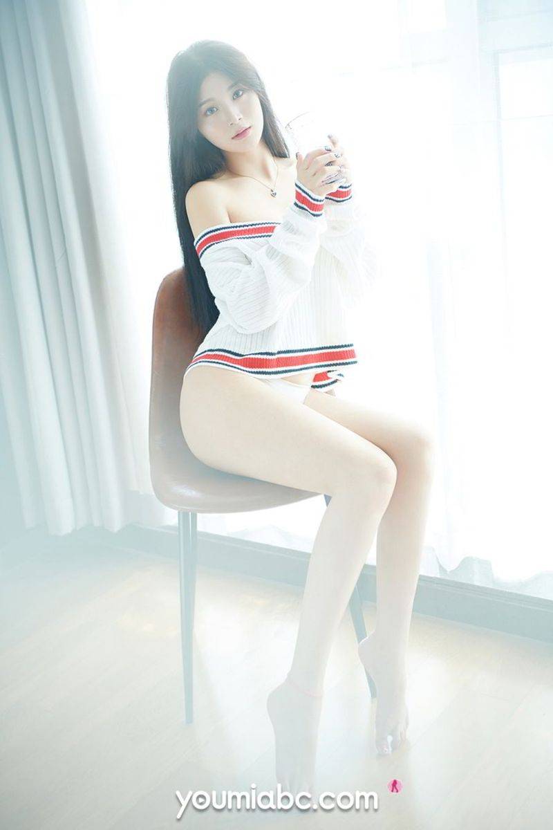 YouMi尤蜜性感女神嫩嫩丝袜美腿朦胧仙境内衣诱惑私房写真-46