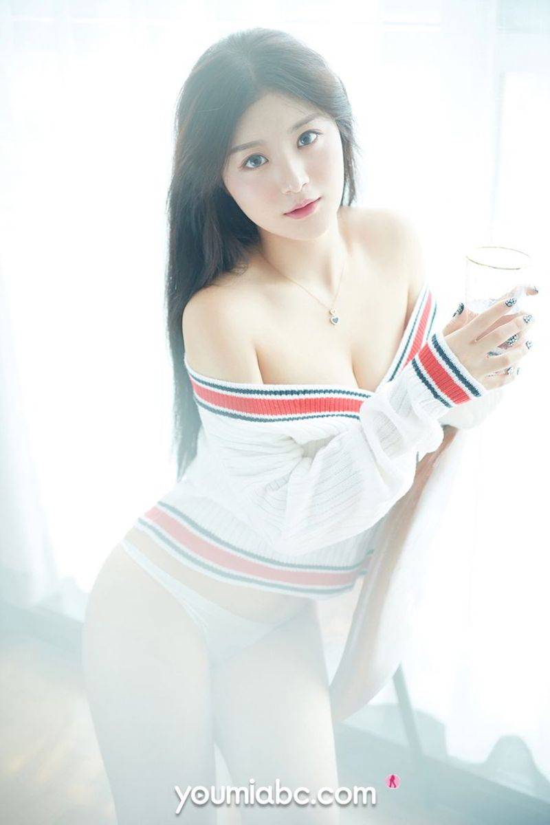 YouMi尤蜜性感女神嫩嫩丝袜美腿朦胧仙境内衣诱惑私房写真-51