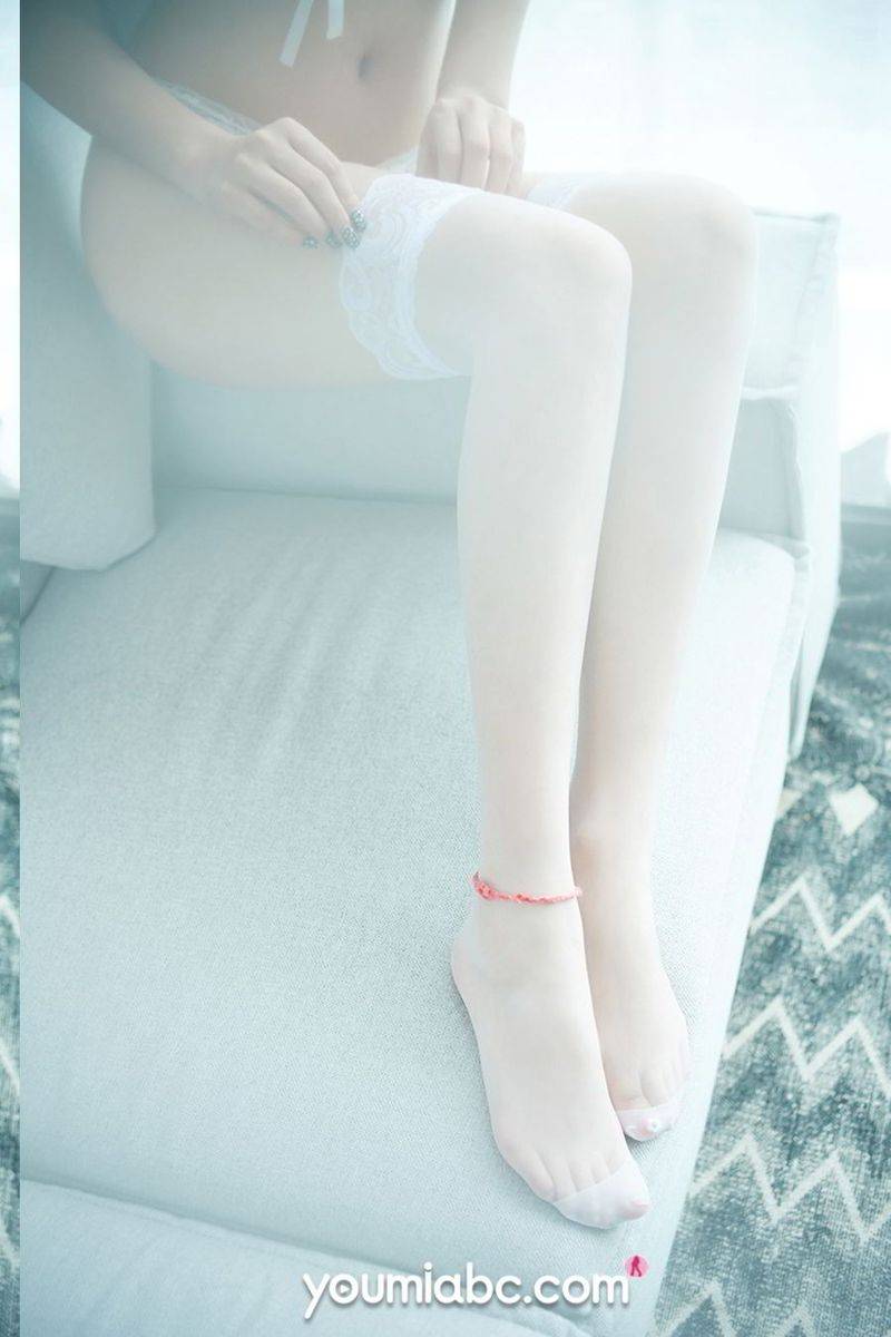 YouMi尤蜜性感女神嫩嫩丝袜美腿朦胧仙境内衣诱惑私房写真-54