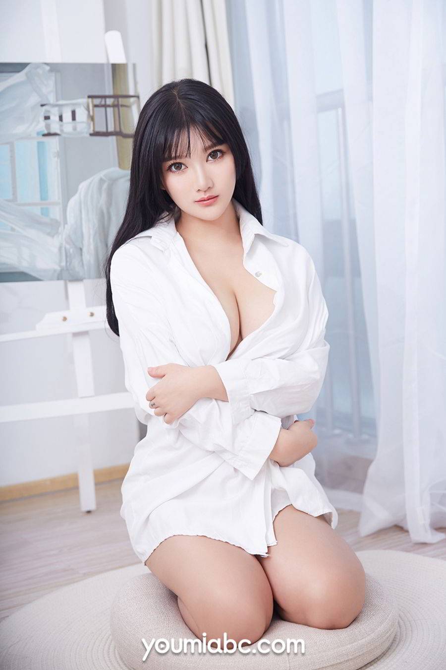 YouMi尤蜜性感女神小尤奈白衬衫迷人身材波涛胸涌私房写真-30