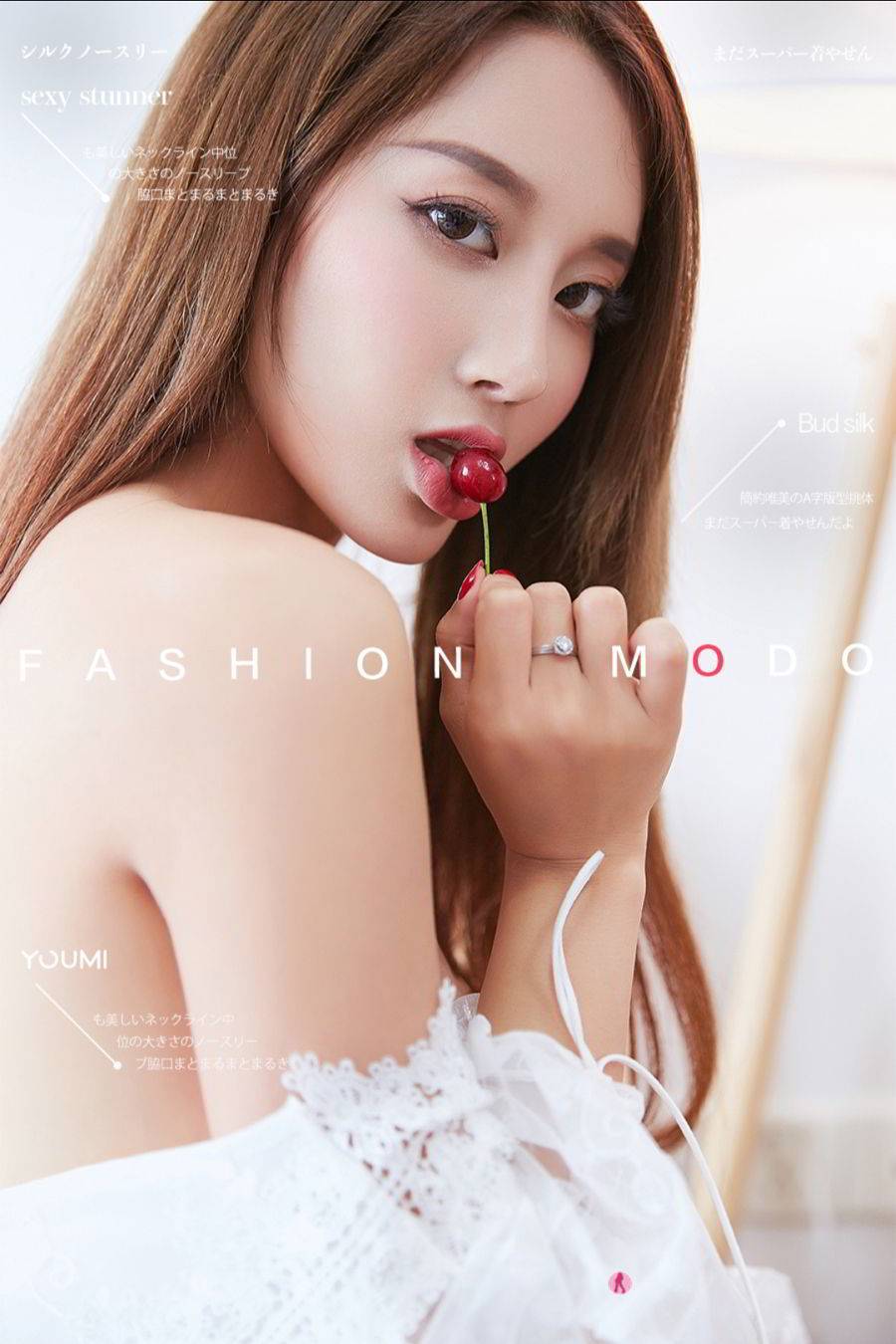 YouMi尤蜜美女模特筱慧Icon丝袜美腿超短裙丁字裤性感写真