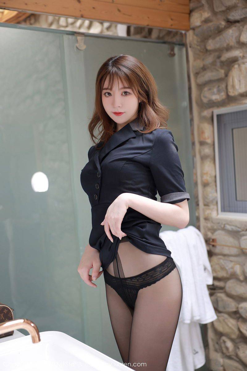 模范学院性感女神yoo优优黑丝美腿制服诱惑妩媚大理旅拍-32