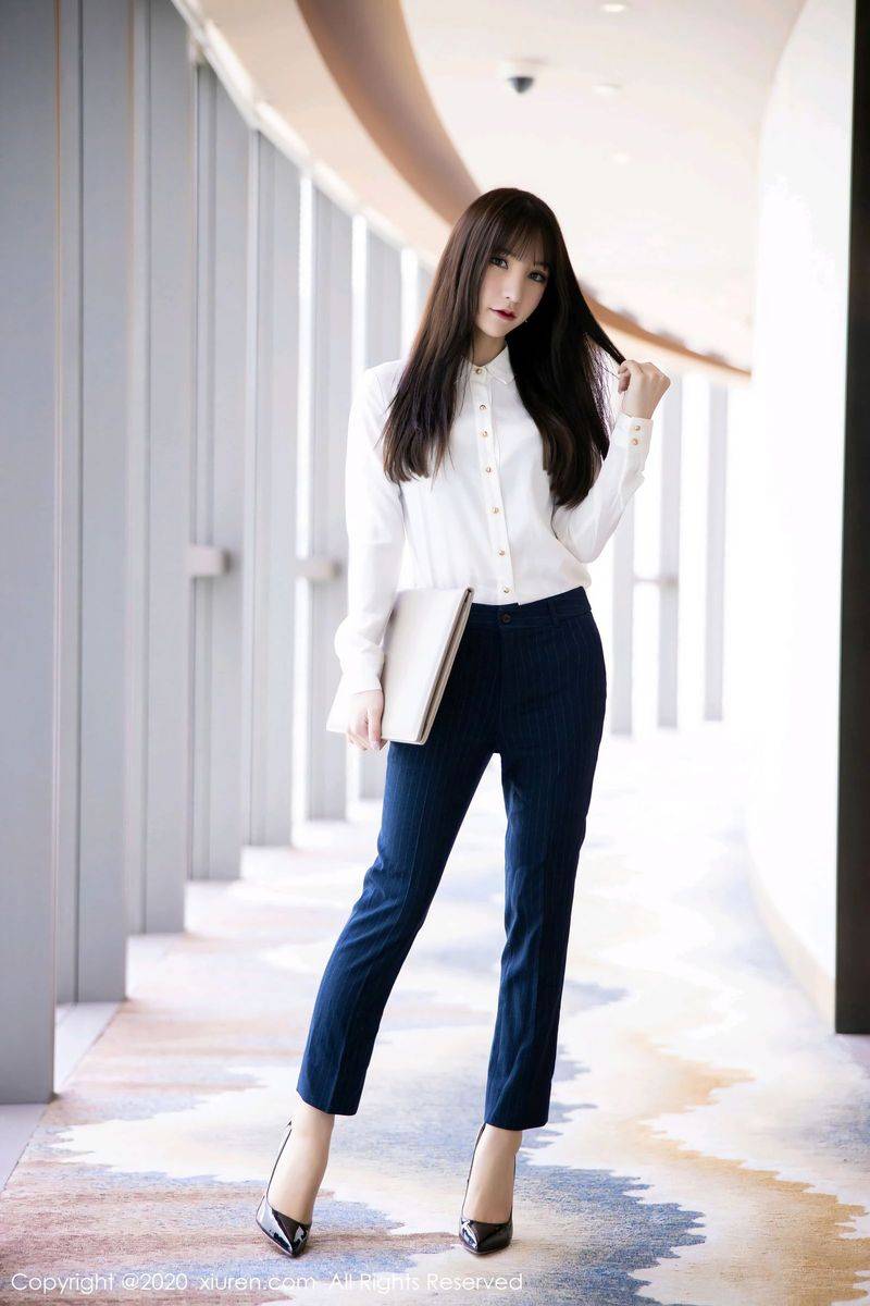 秀人网性感女神周于希Sandy酒店私人管家主题系列剧情写真