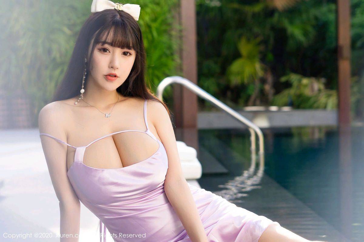 秀人网性感女神Flower朱可儿紫色礼裙泳池湿身系列三亚旅拍