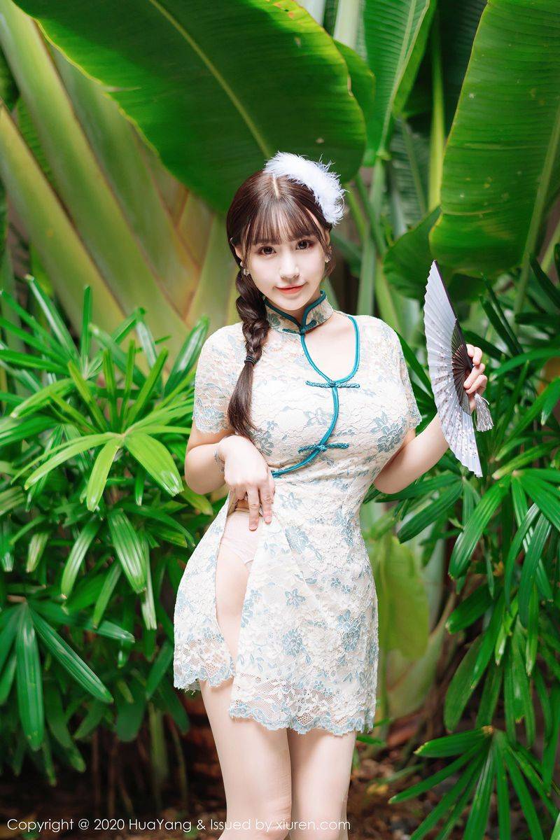 花漾SHOW性感女神Flower朱可儿古典旗袍丝袜美腿三亚旅拍-43