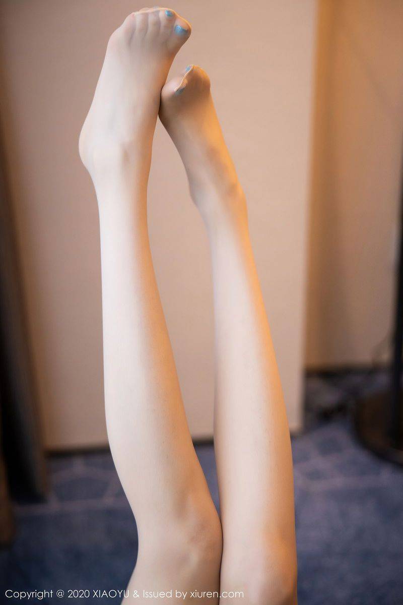 语画界性感女神黄乐然古典旗袍与丝袜美腿娇媚动人写真-98