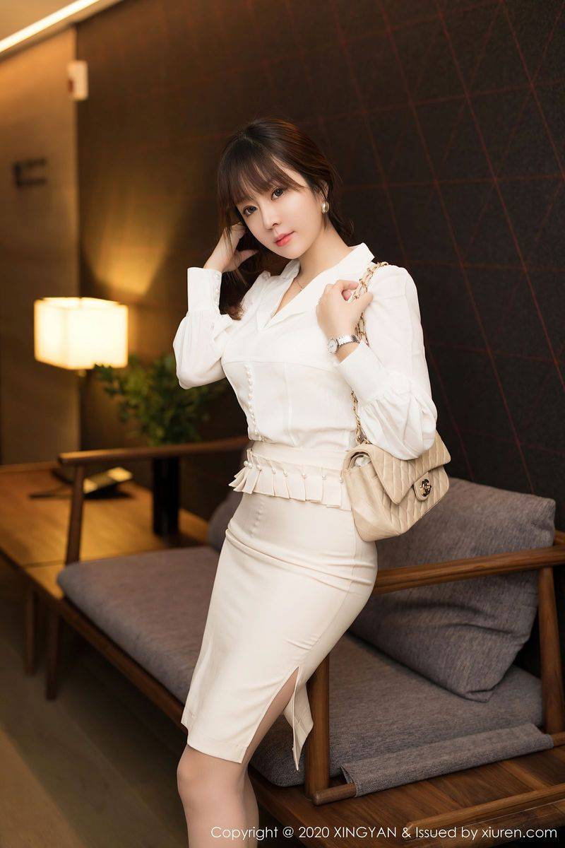 星颜社性感女神王雨纯肉色丝袜内衣诱惑熟女气息明艳写真-59