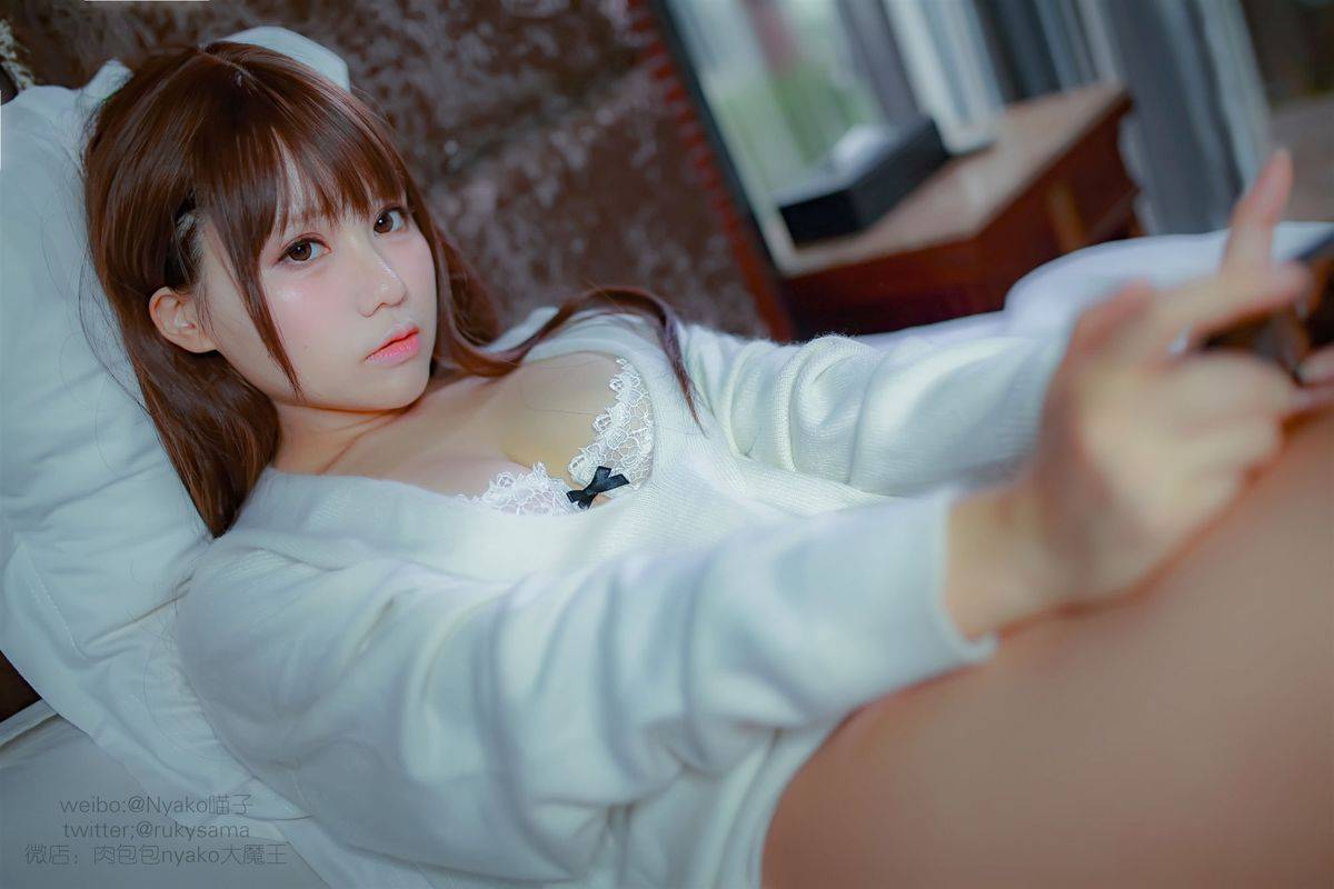 网络红人Nyako喵子《欲求不满的老师》角色扮演大尺度写真-51