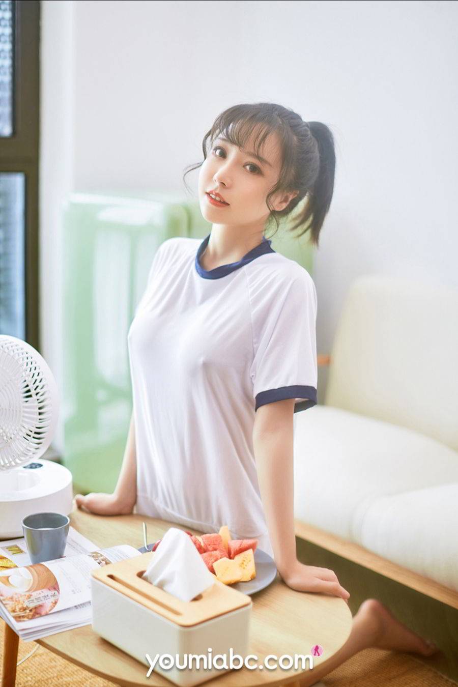 YouMi尤蜜美女模特白亦Ada傲人双峰午后美好时光诱人写真-6