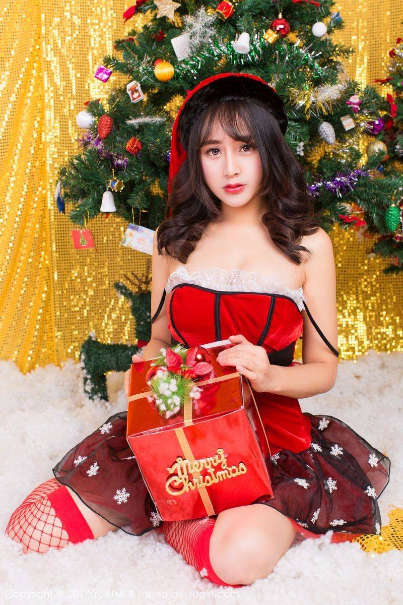 尤蜜荟俏丽少女思淇Sukiiii艳红服饰童颜巨乳圣诞主题套图-5