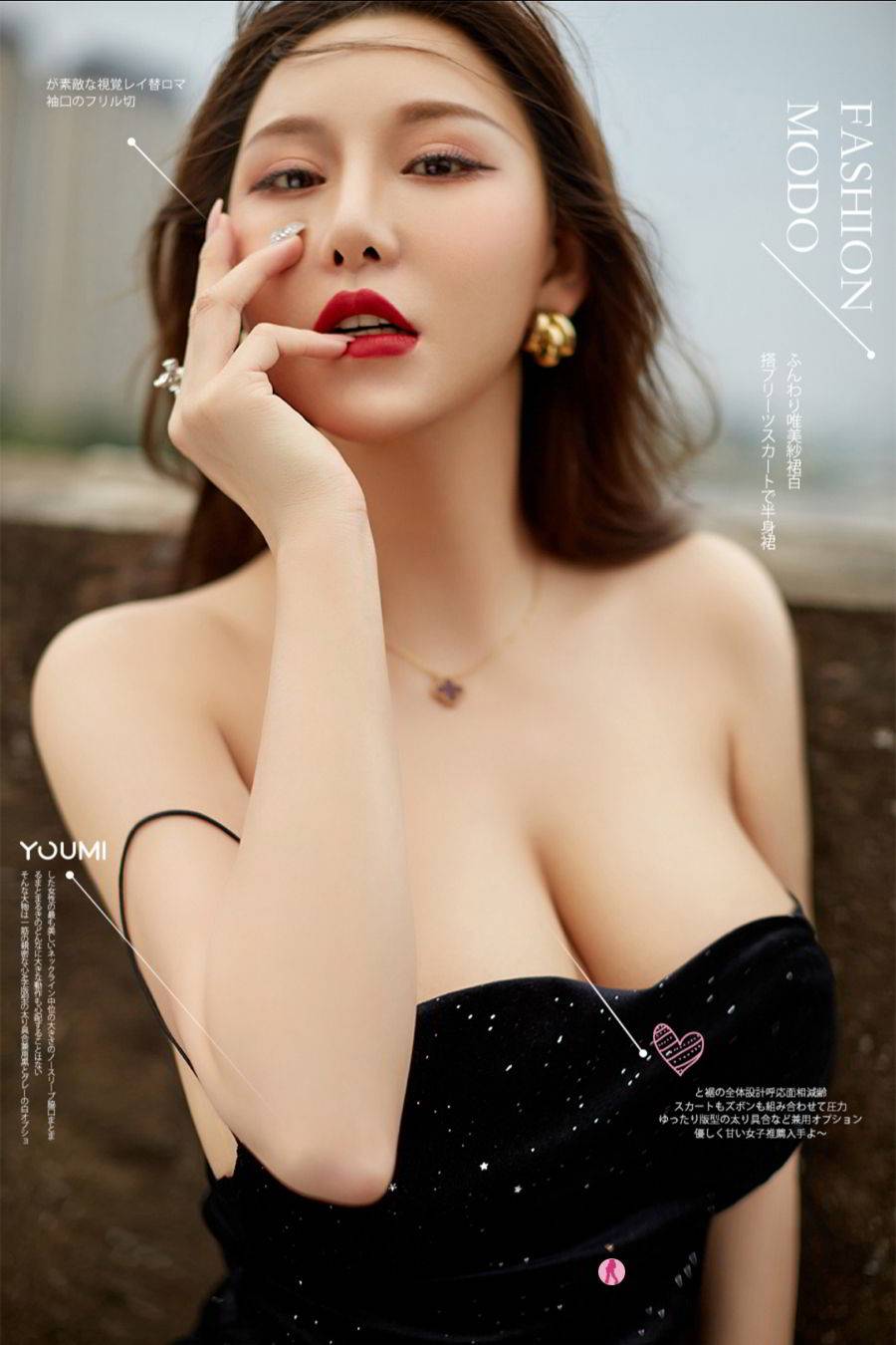 YouMi尤蜜美女模特费若拉玲珑身材纤纤柳腰波涛胸涌迷人写真