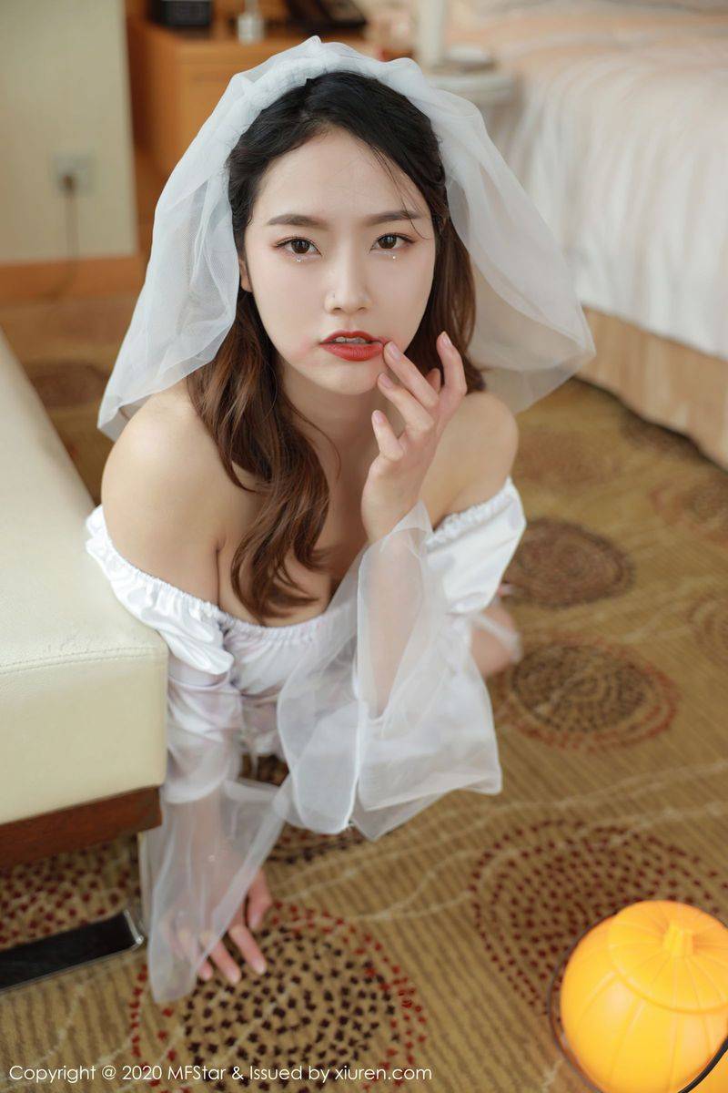 模范学院美女模特方子萱万圣节鬼新娘主题美感与魅惑写真-30