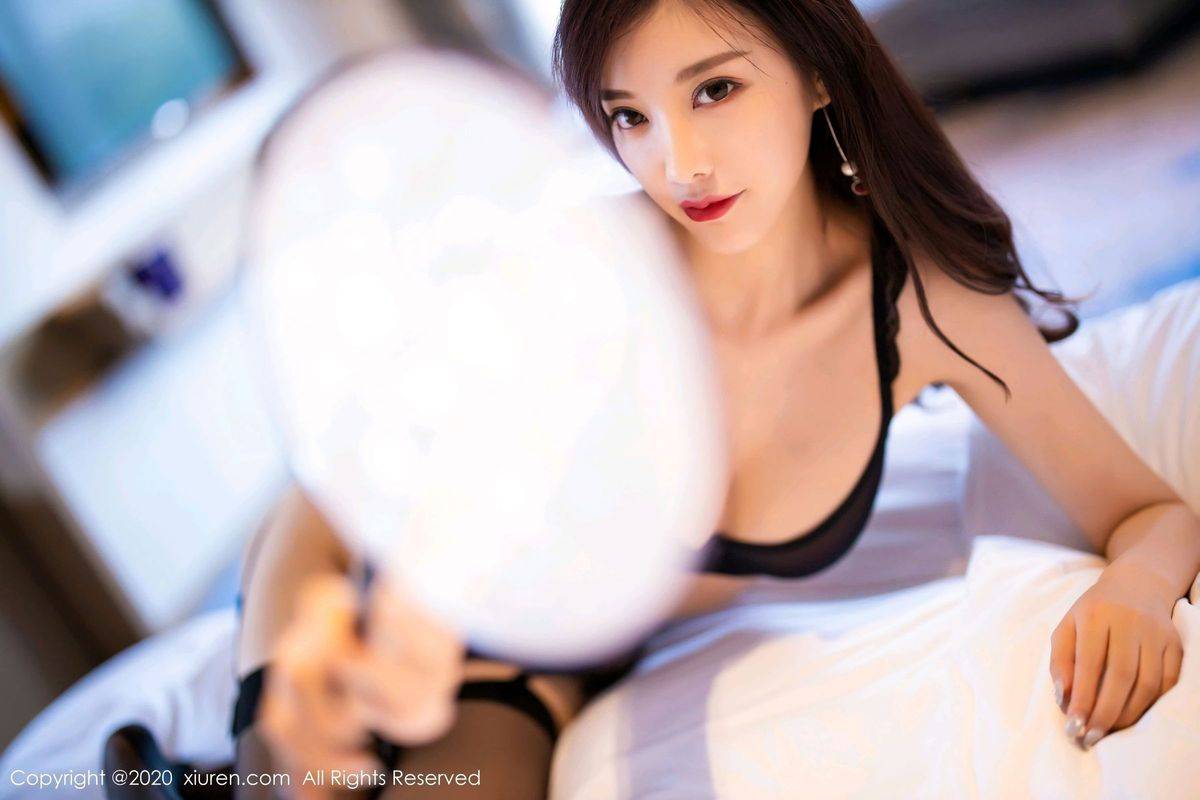 秀人网性感女神杨晨晨sugar一袭白色古典韵味旗袍清秀写真-35