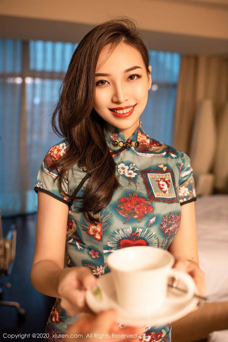 秀人网性感女神郑颖姗贴身旗袍丝袜美腿演绎人间极品套图-23