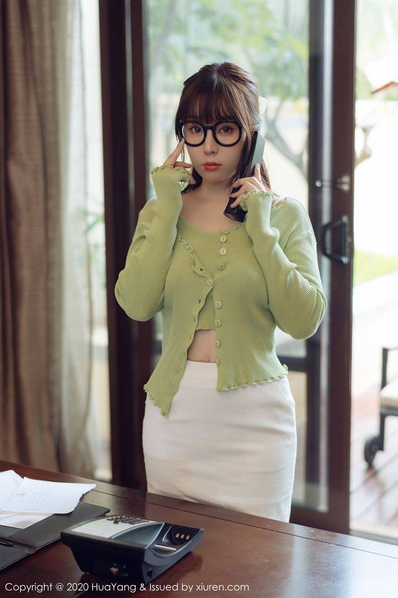 花漾Show美女模特王雨纯总裁vs土气职员主题西双版纳旅拍-67