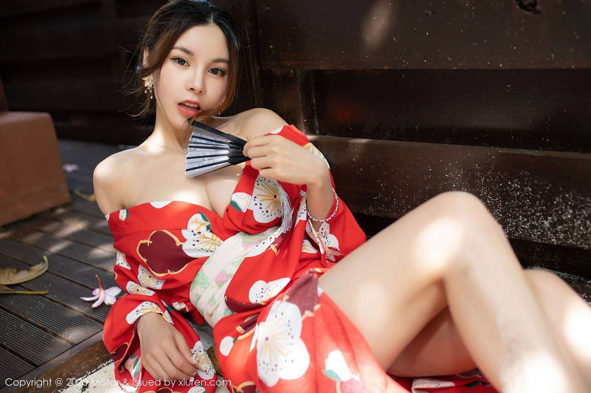 魅妍社美女模特沈佳熹鲜艳和服圆润酥胸气质袅袅撩人写真-35