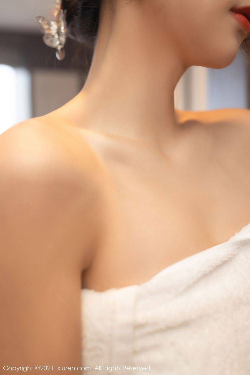 秀人网性感女神唐安琪丝袜美腿妻子送酒上门内衣主题写真-59