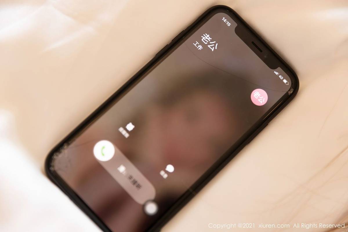 秀人网性感女神周于希Sandy丝袜美腿人妻剧情主题厦门旅拍-74