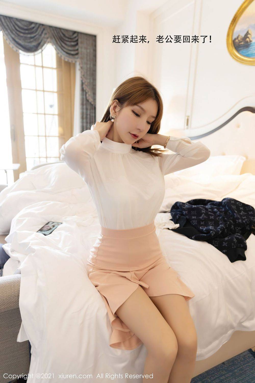 秀人网性感女神周于希Sandy丝袜美腿人妻剧情主题厦门旅拍-80