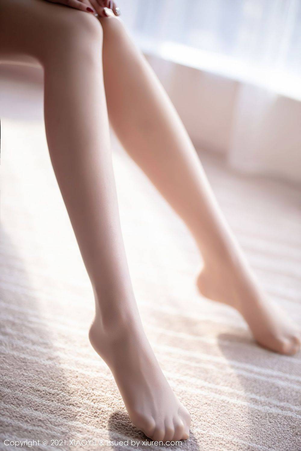 语画界新人模特蜜桃酱o牛仔长裤丝袜美腿内衣系列首套写真-46