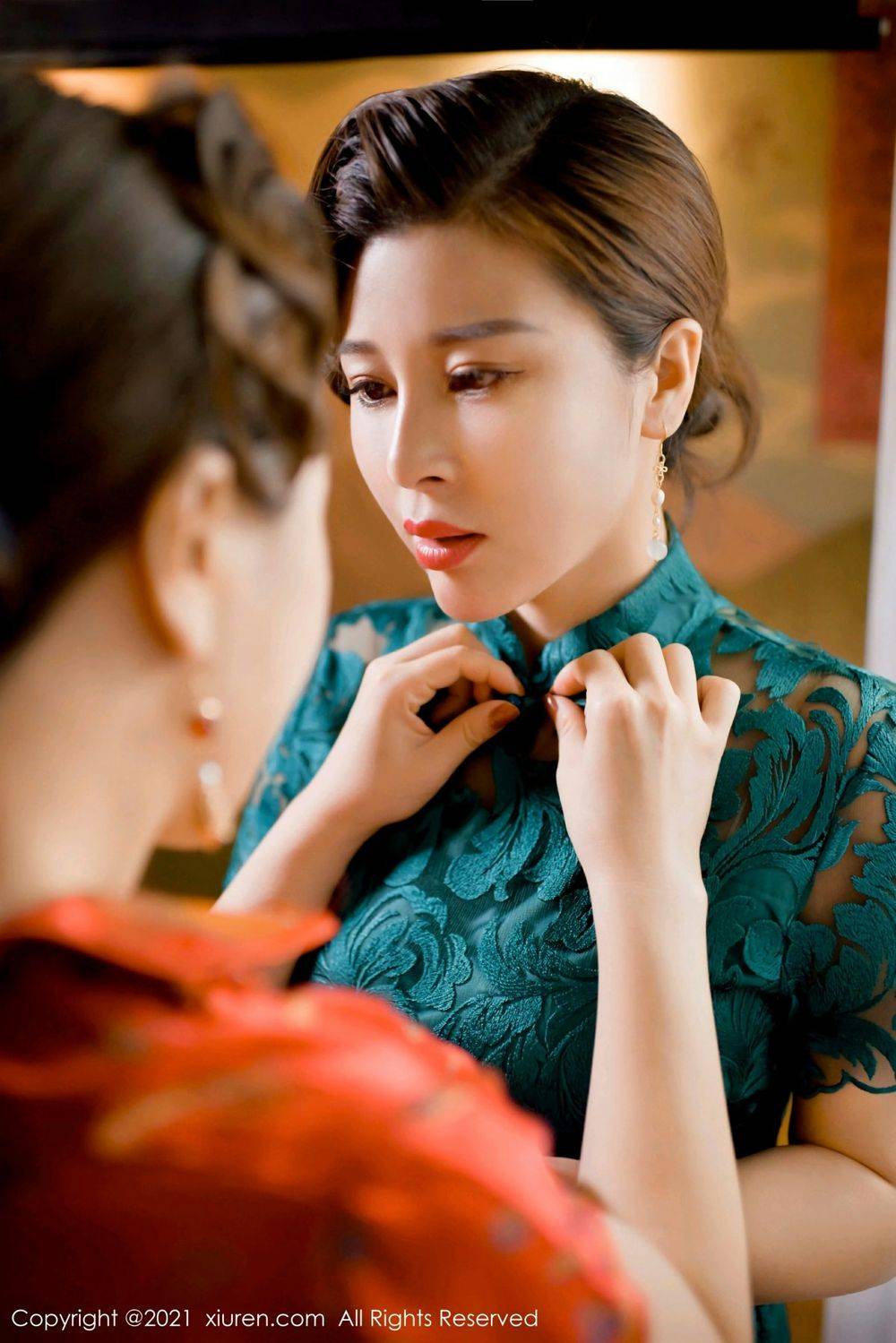 秀人网性感姐妹花Lucky沈欢欣和她的小姐妹拉拉大尺度合集-27