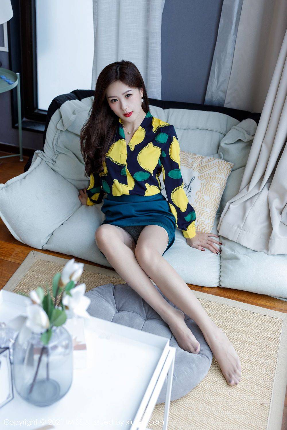 爱蜜社美女模特杨紫嫣Cynthia丝袜美腿职场OL系列性感写真-26