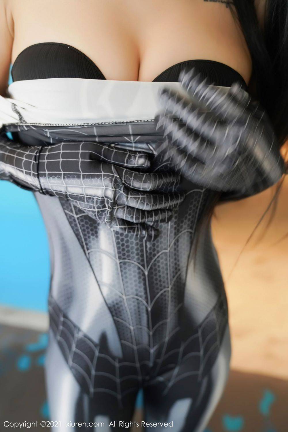 秀人网美女模特葛征Model蜘蛛侠紧身服饰娇媚主题江浙沪旅拍-42