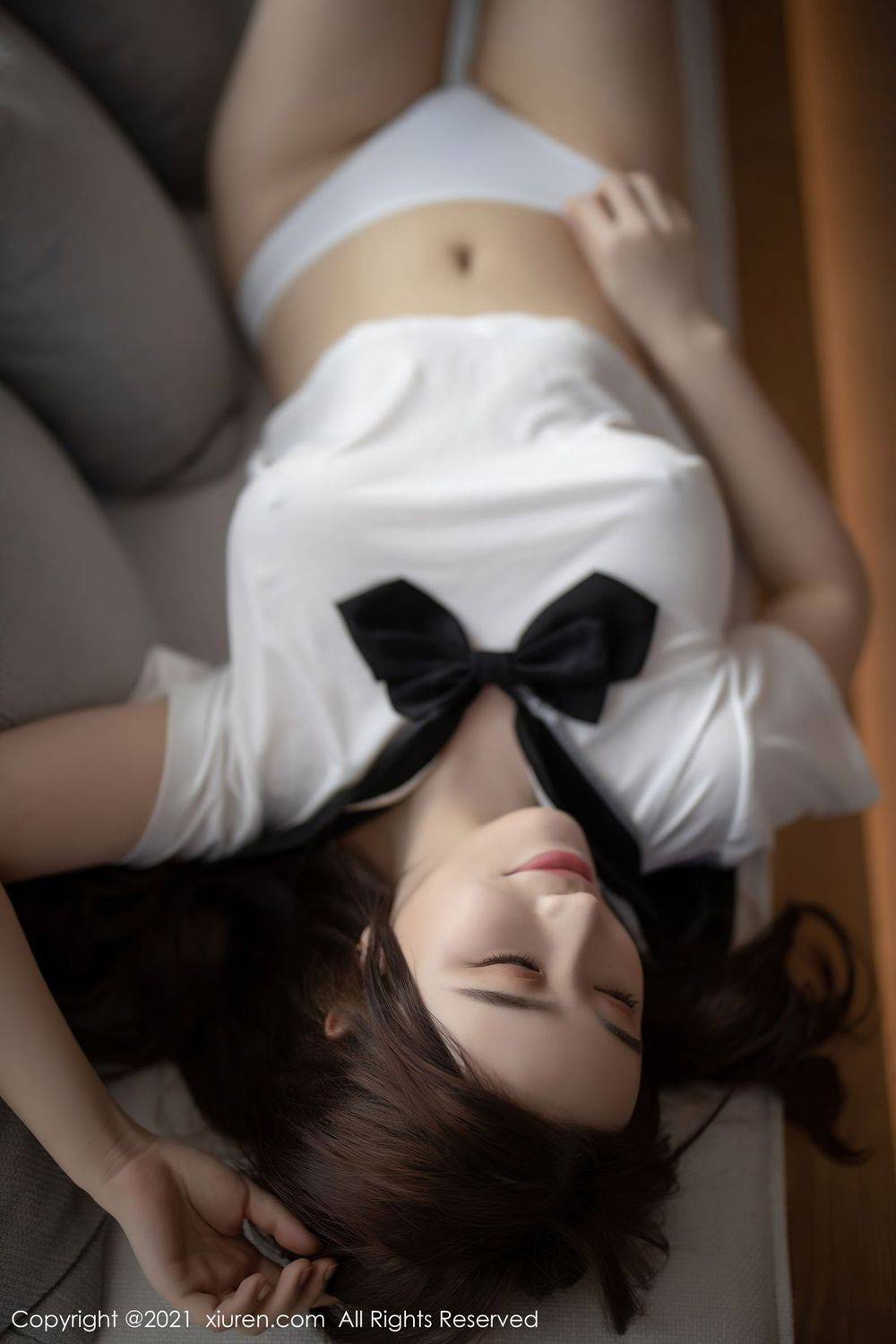 秀人网性感女神绯月樱Cherry长筒袜青春校服系列三亚旅拍-58