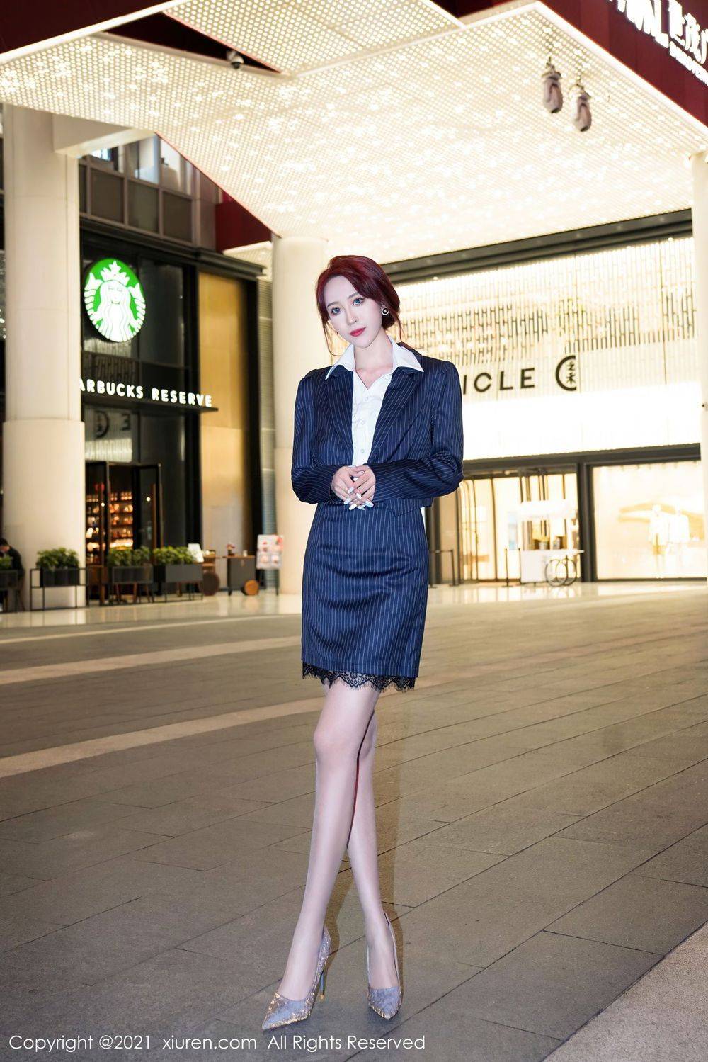 秀人网美女模特周慕汐fairy干练直爽职场OL制服诱惑系列写真-6