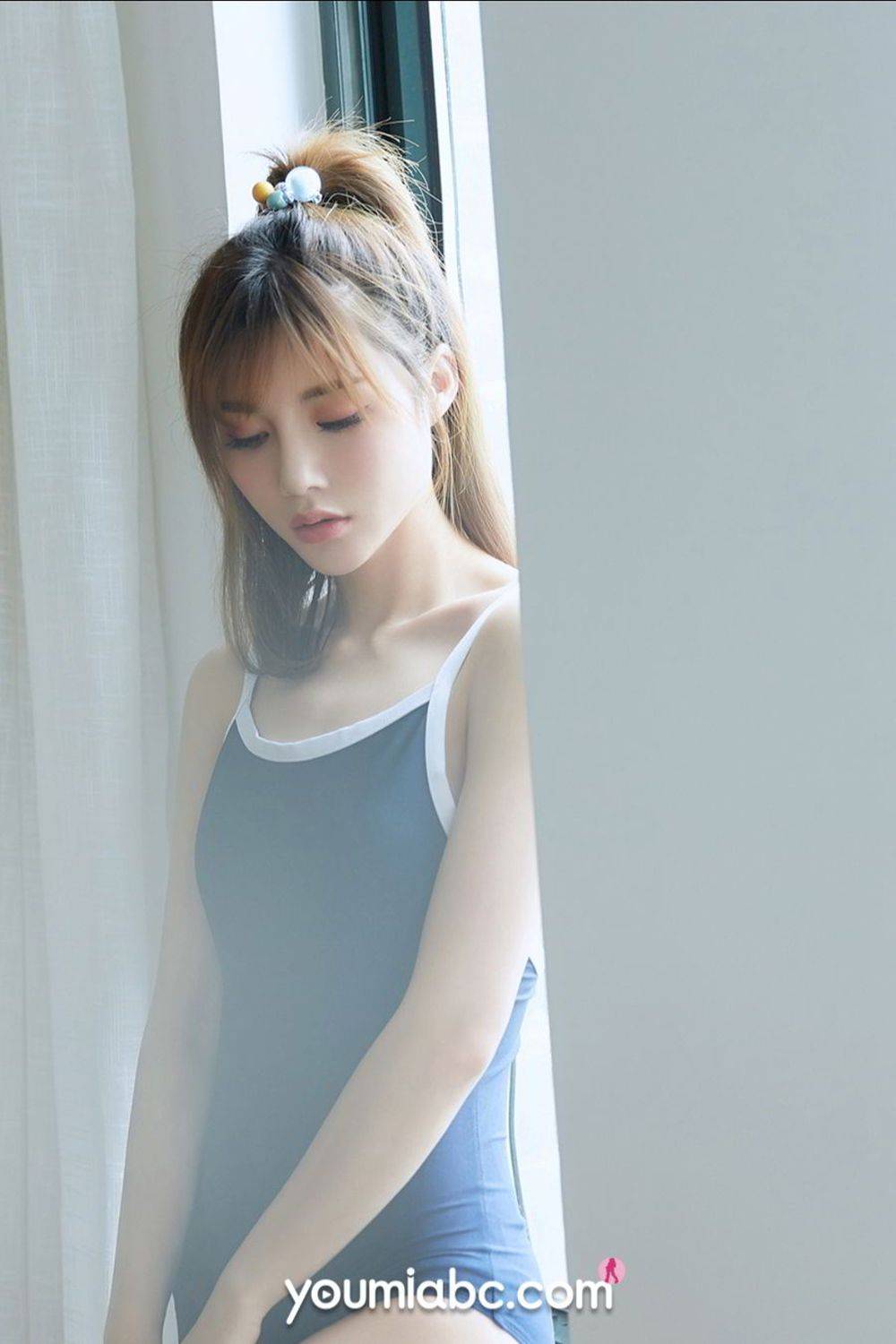 YouMi尤蜜美女模特奶茶Emily完美身材死库水惊艳系列写真-37