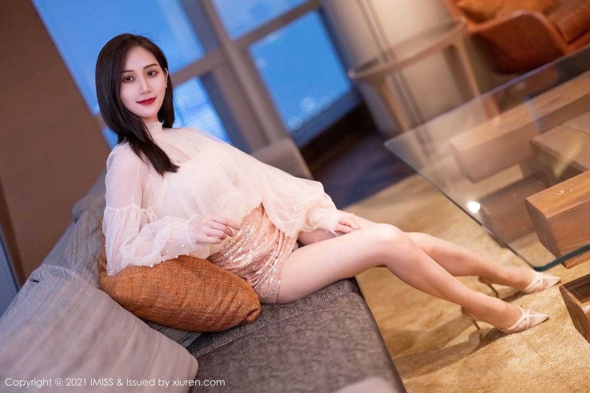 爱蜜社气质女神SISY思都市丽人丝足美腿内衣系列性感写真-10