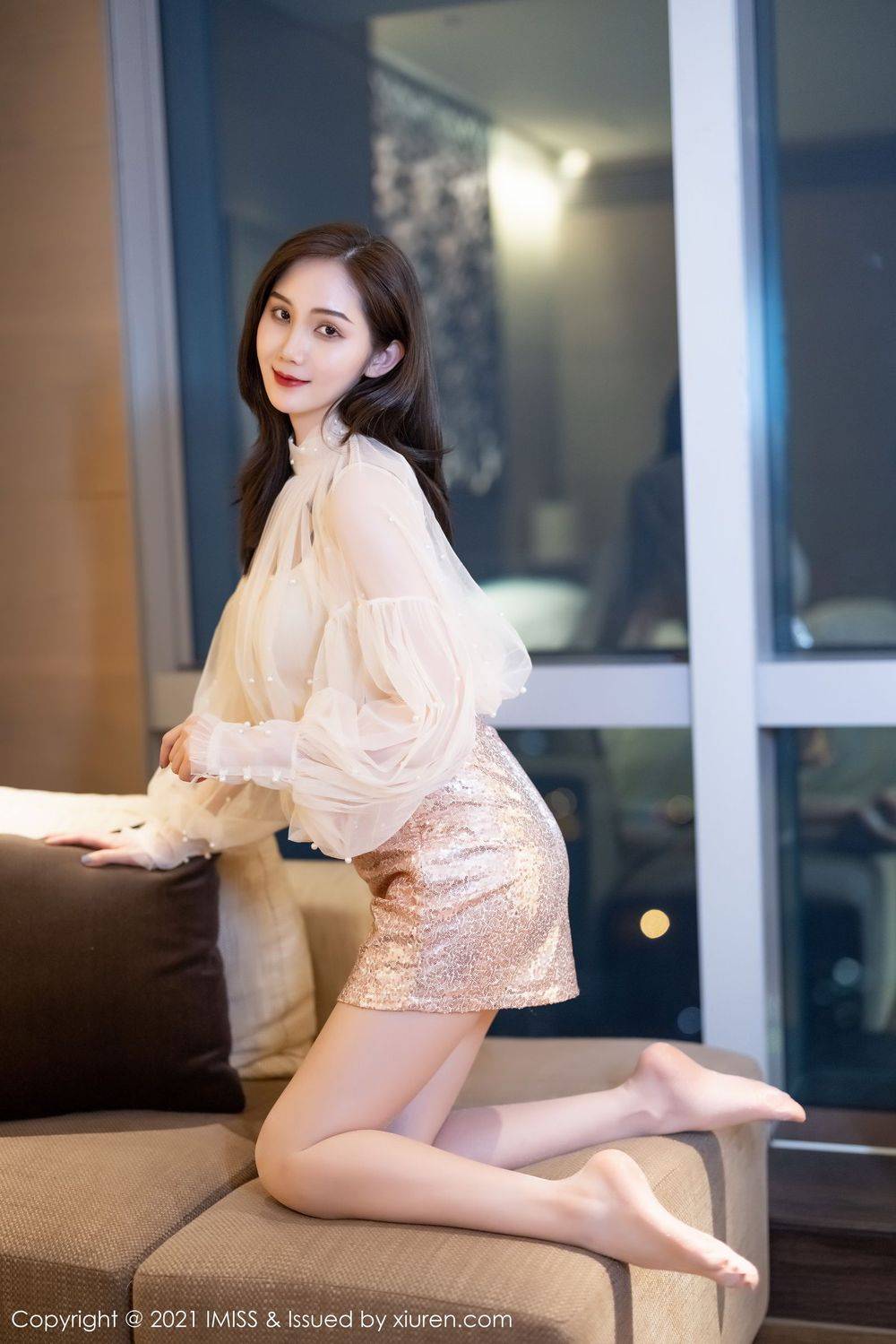 爱蜜社气质女神SISY思都市丽人丝足美腿内衣系列性感写真-24