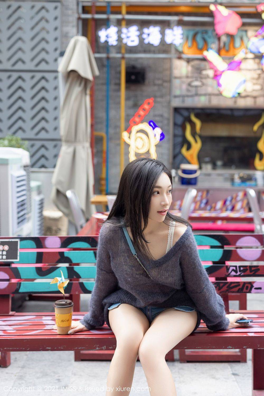 爱蜜社性感女神小狐狸Sica超短牛仔裤修长美腿系列时尚街拍-6