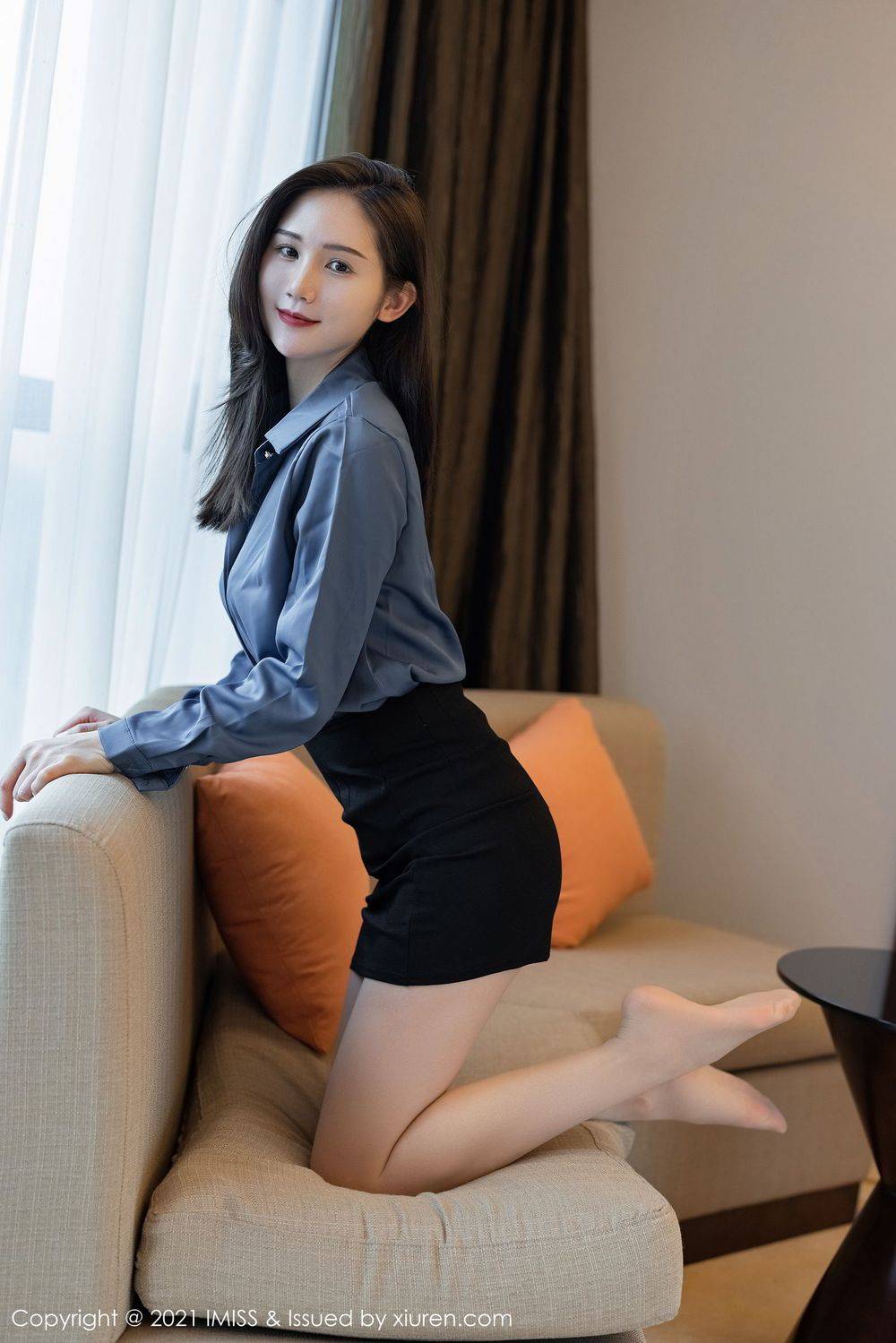 爱蜜社气质女神SISY思衬衫短裙职场OL丝足系列撩人心扉套图-26