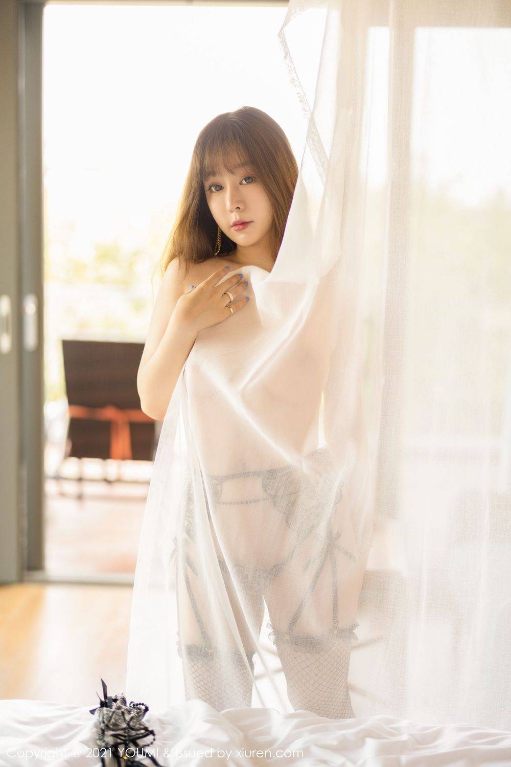 尤蜜荟性感女神王雨纯镂空内衣撩人心扉熟女气息三亚旅拍-82